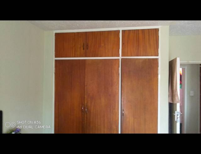 1.5 BEDROOM FLAT FOR SALE IN PRETORIA WEST